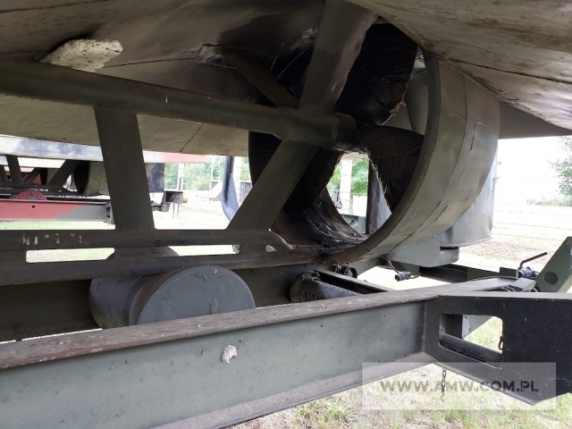 Kuter holowniczy KH-200 na przyczepie 2-os. PKH-200 (ład. 4,2 t) 